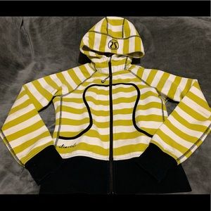 Lululemon limited edition size 6 scuba hoodie